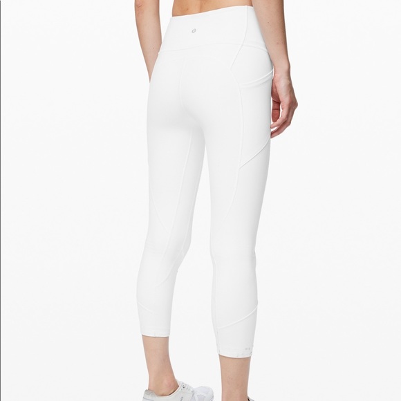 Lululemon All the right places 23” - Picture 2 of 4